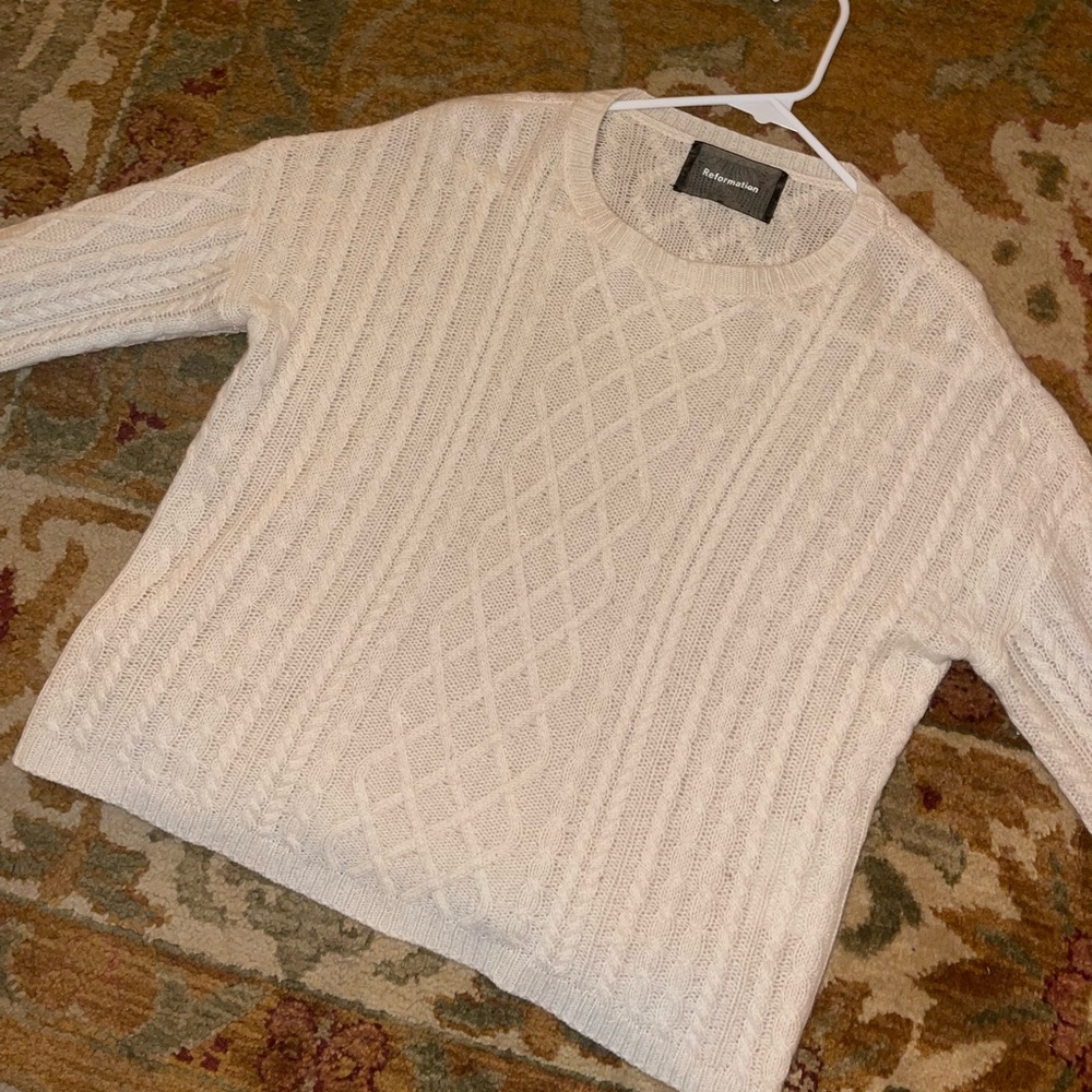 Cashmere Reformation Sweater Size S